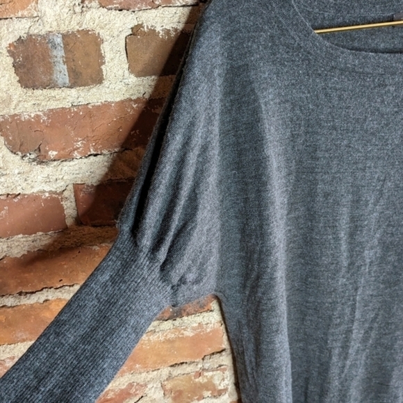 The Limited XL Dark Gray Wool Blend Pullover Scoop‎ Neck Sweater - Picture 2 of 10